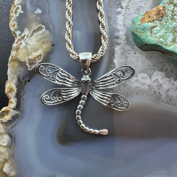 Sterling Silver Dragonfly Decorated Pendant For Women - Picture 2 of 10
